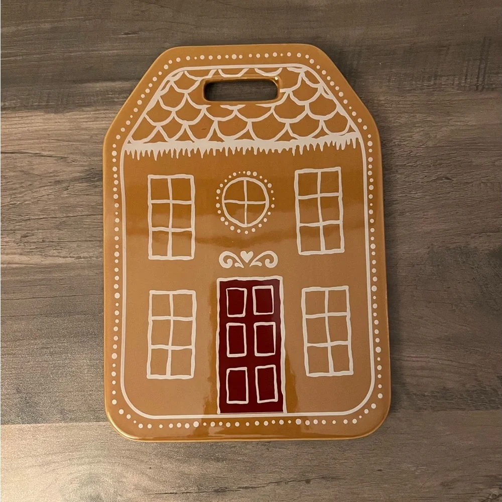 Target Bullseyes Playground Gingerbread House Christmas Serving Decorative Tray